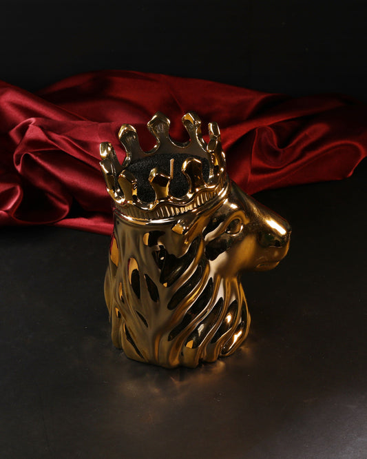 The Golden King Sand Candle (24 oz)